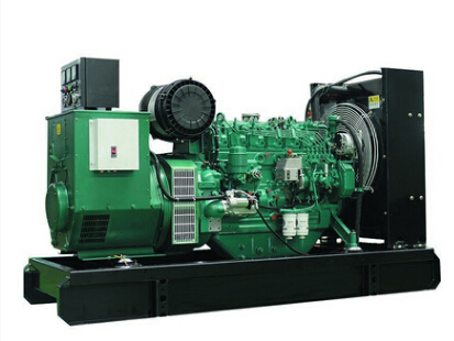 让胡路全新上柴200kw大型柴油发电机组